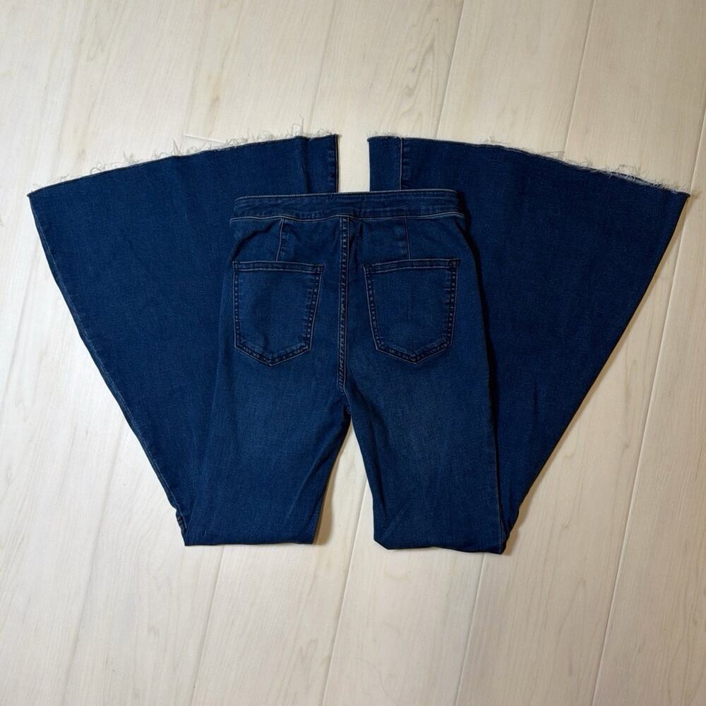 Free People Just Float on Flare Jeans - Picture 7 of 8